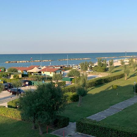 Apartamento Al Mare Apartament Fano Exterior foto