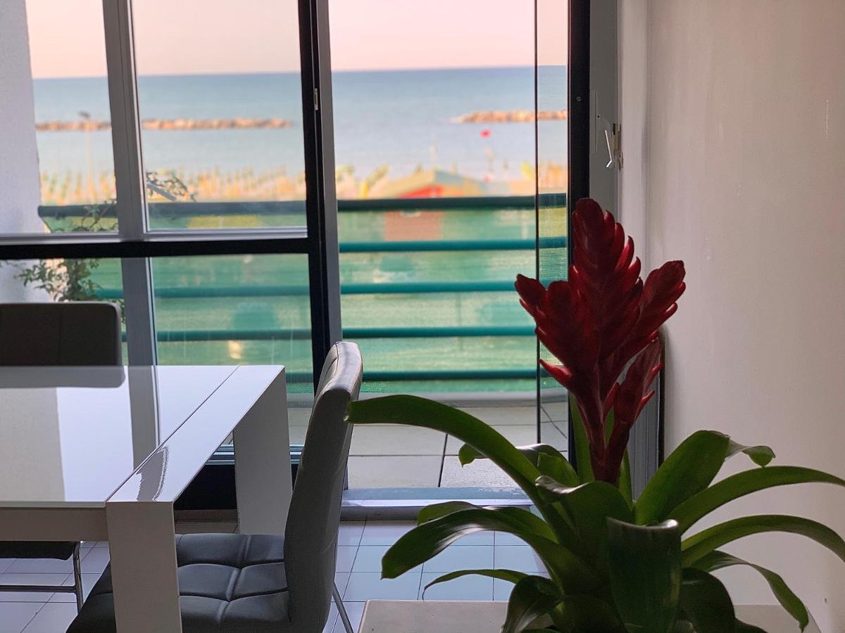Apartamento Al Mare Apartament Fano Exterior foto